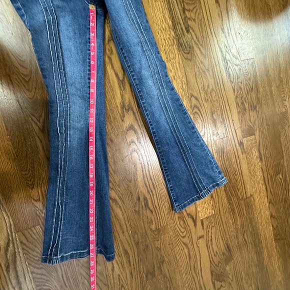 Joes Jeans Girls High Rise Flare Medium Wash Curved Seam Denim Blue Size 12 - Picture 9 of 9